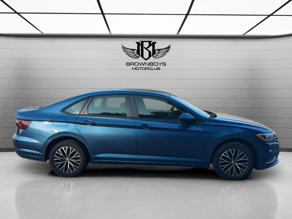 jetta05-1759222860160-898543447