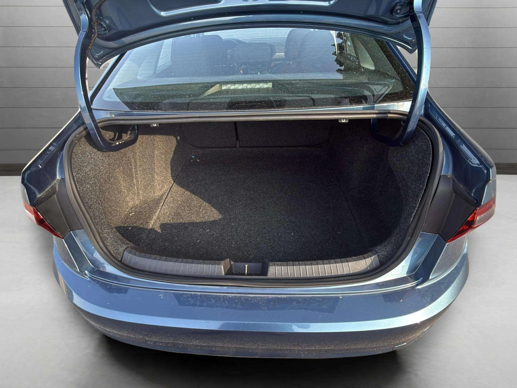 jetta15-1759222860193-409803756