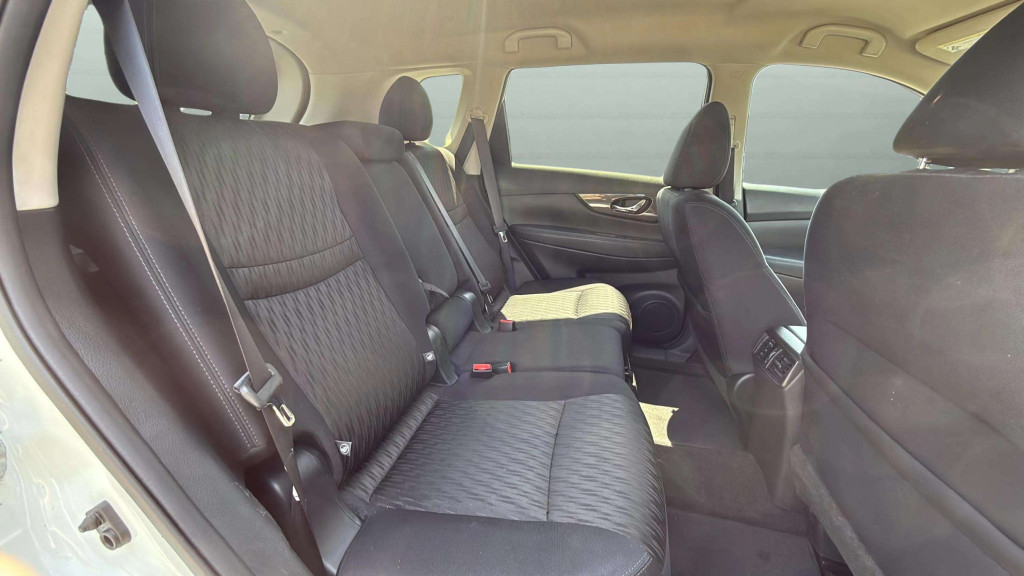 nissan-14-1759223542313-209243795