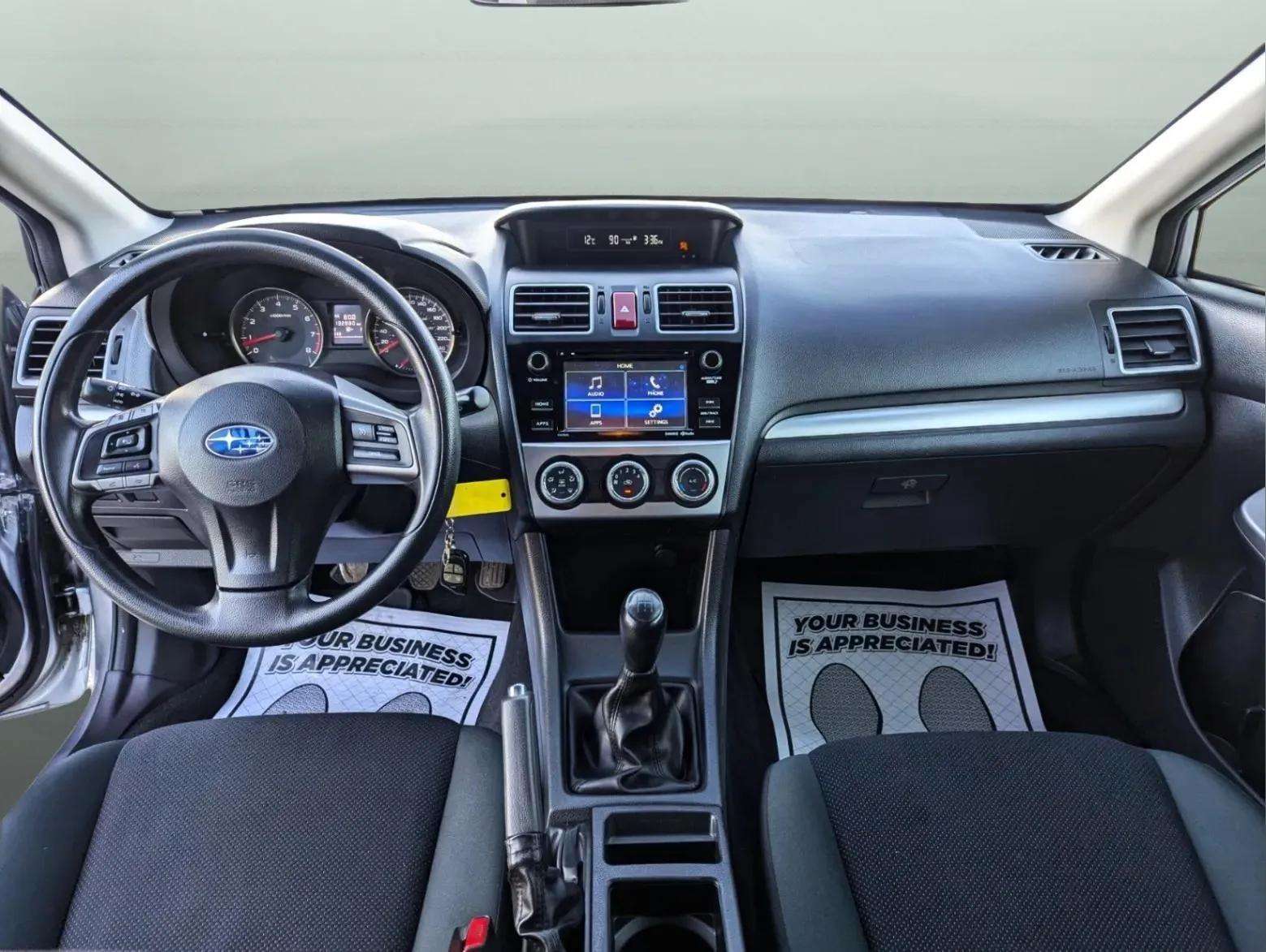 2_8_Interior_impreza13