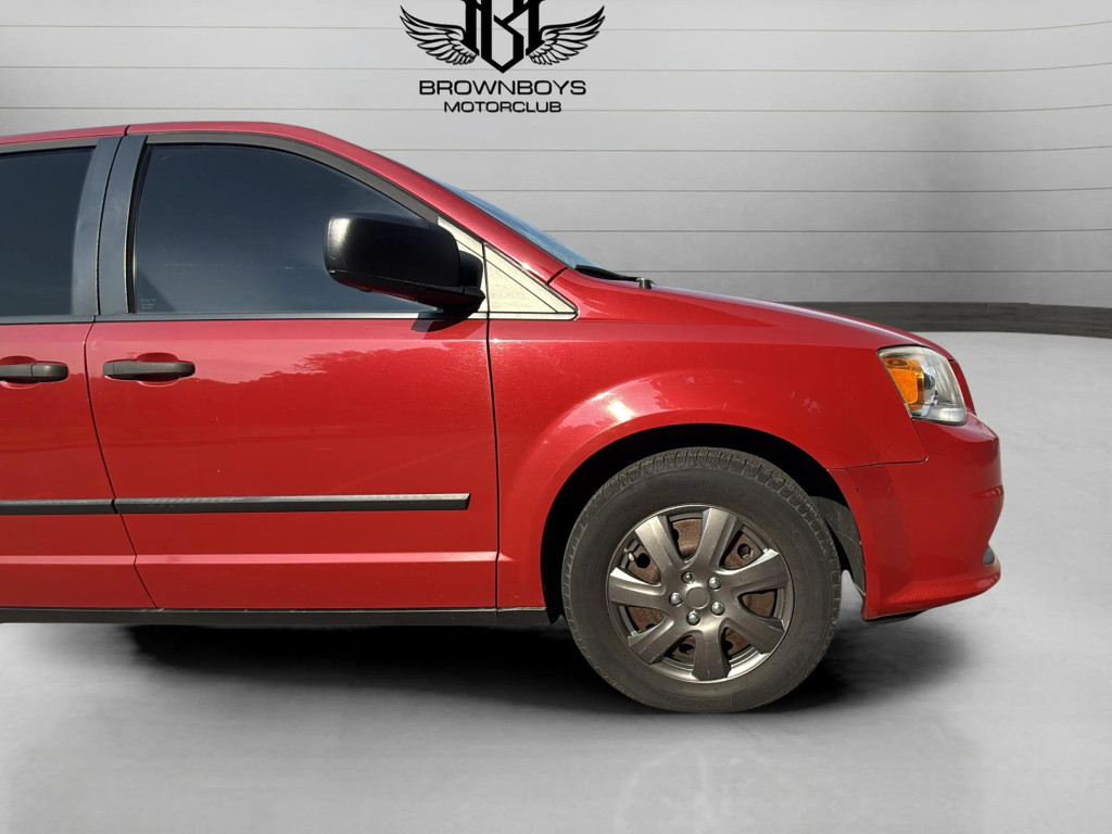 caravan-08-1759402609508-217807585