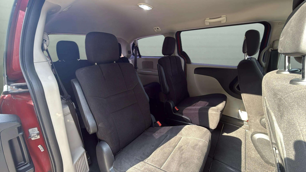 caravan-13-1759402609550-588878990