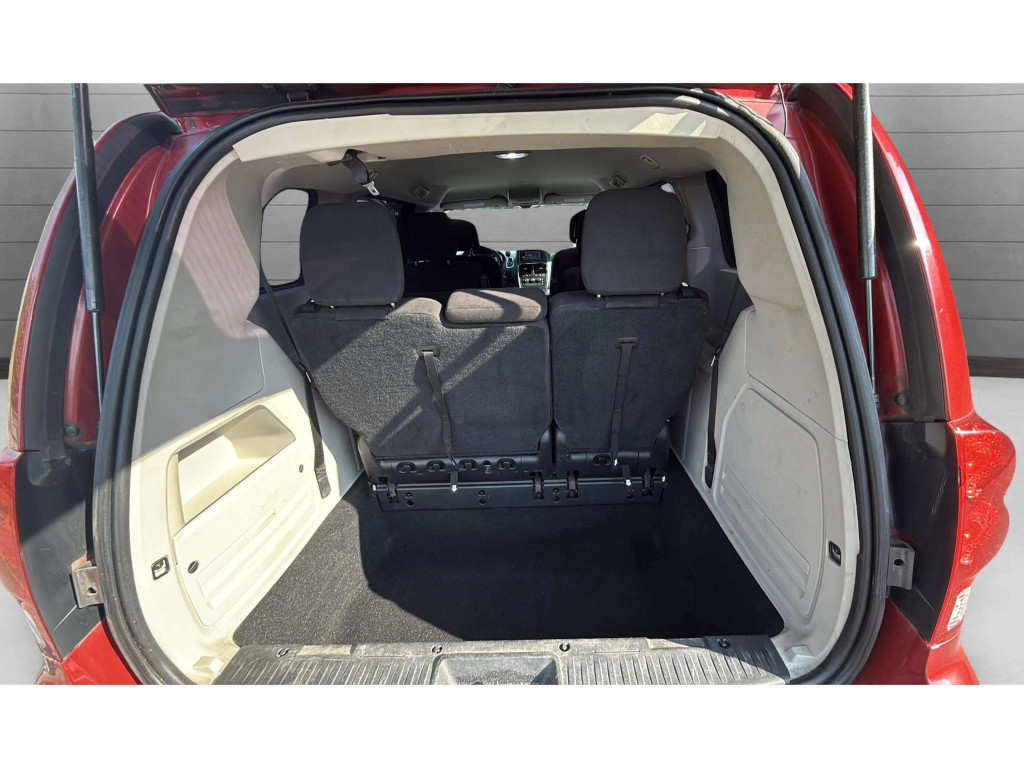 caravan-15-1759402609542-993171173