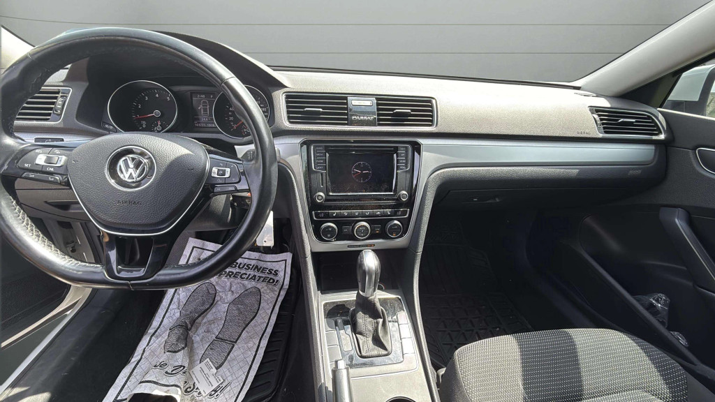 passat-08-1759400516815-414628307