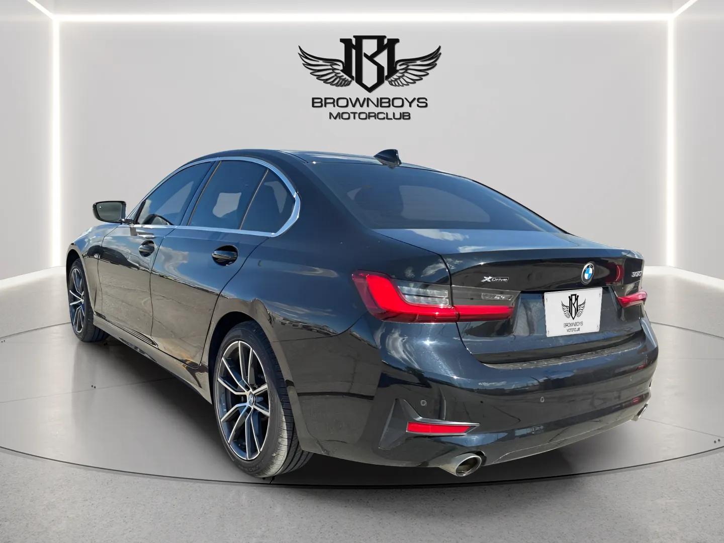 2019 BMW 3 Series 330i xDrive Sedan - Photo 3