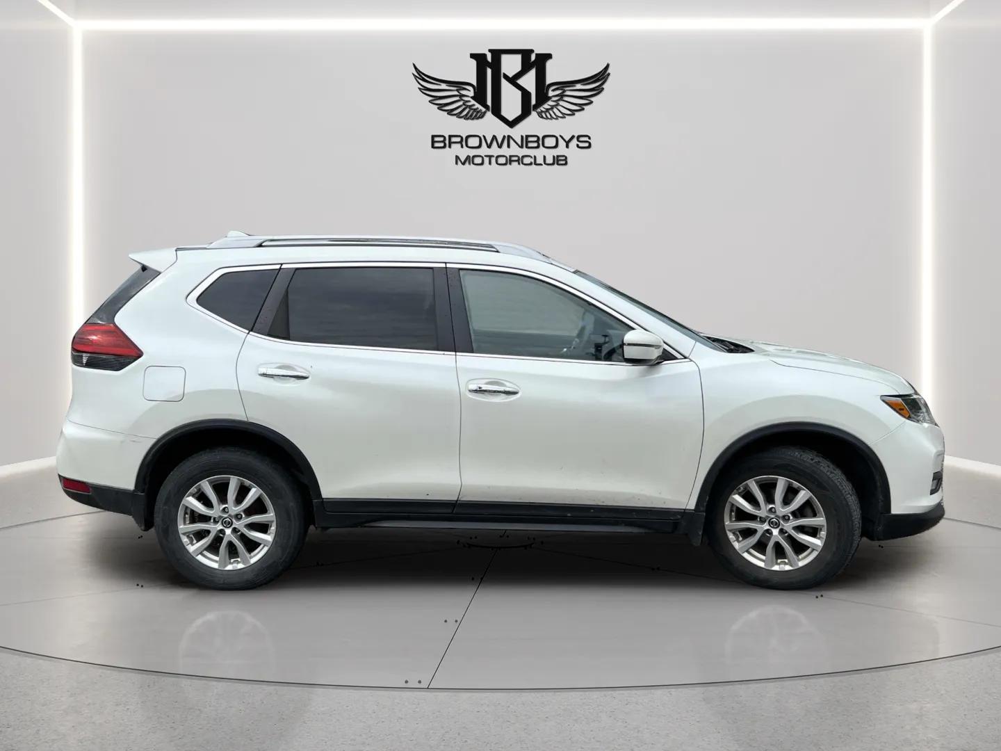 2019 Nissan Rogue SV AWD - Photo 4