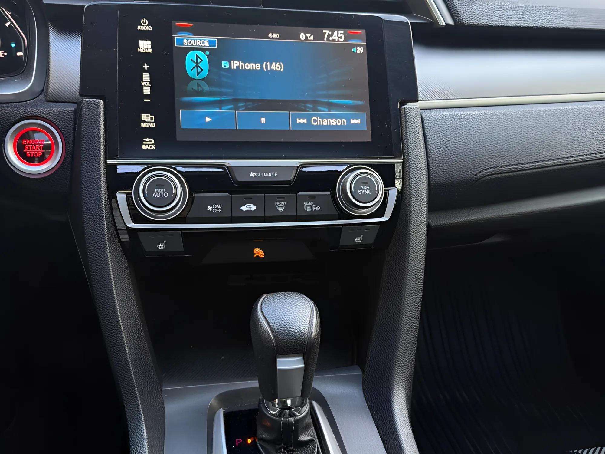 2017 Honda Civic Sedan 4dr CVT EX - Photo 9