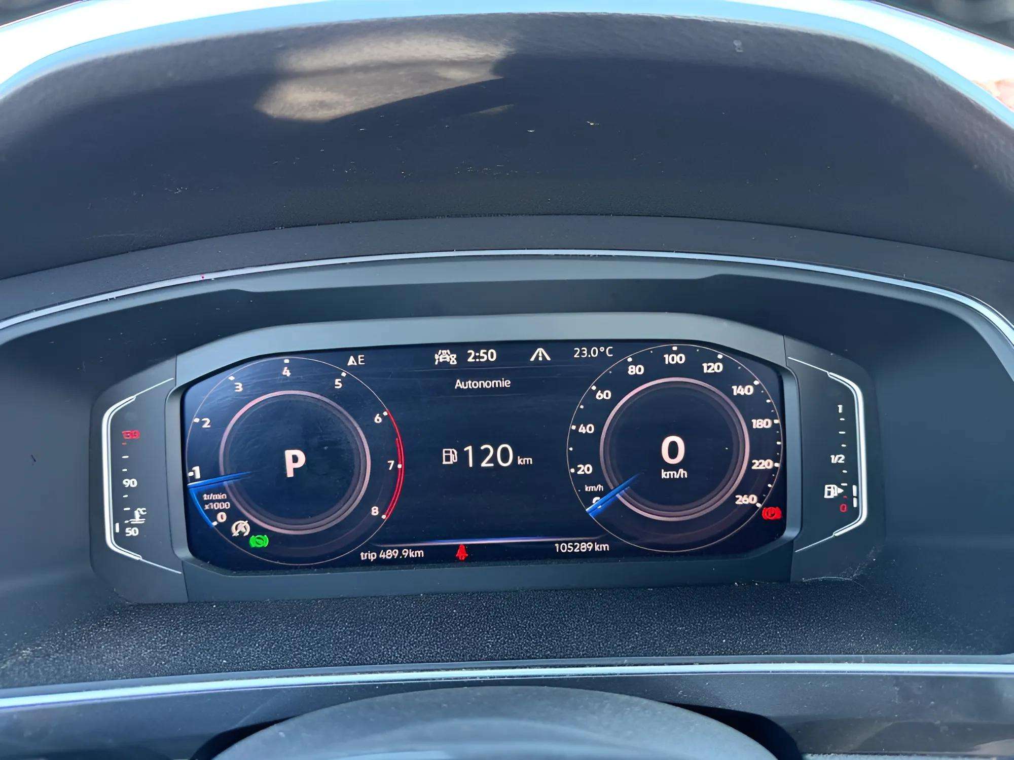 2021 Volkswagen Tiguan Highline-R-Line 4MOTION - Photo 10