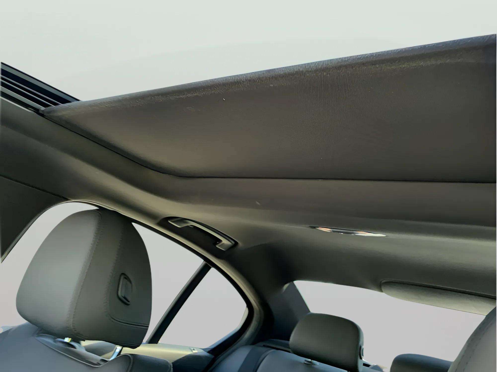 2019 BMW 3 Series 330i xDrive Sedan - Photo 12