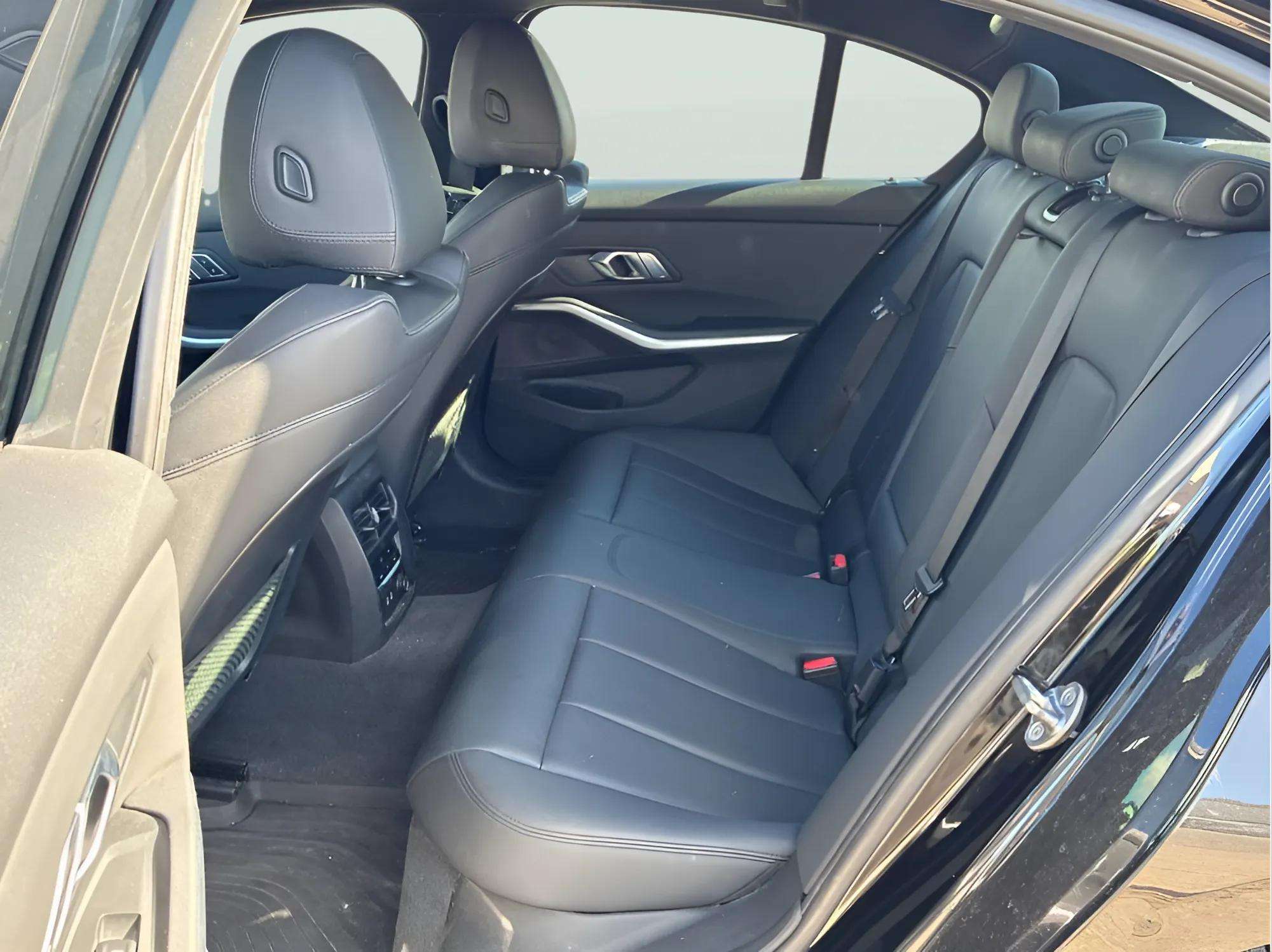 2019 BMW 3 Series 330i xDrive Sedan - Photo 13