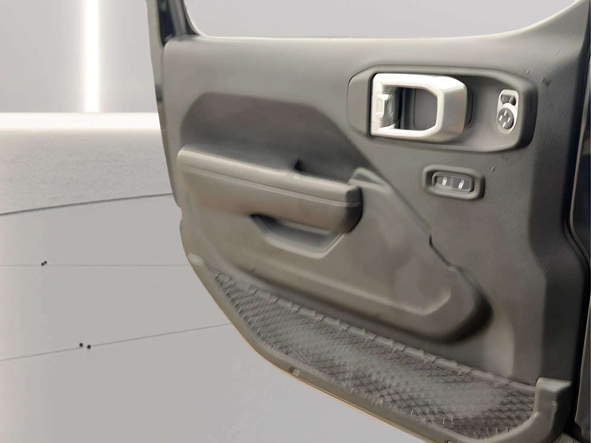 2020 Jeep Wrangler Unlimited Sport Altitude 4×4 - Photo 14