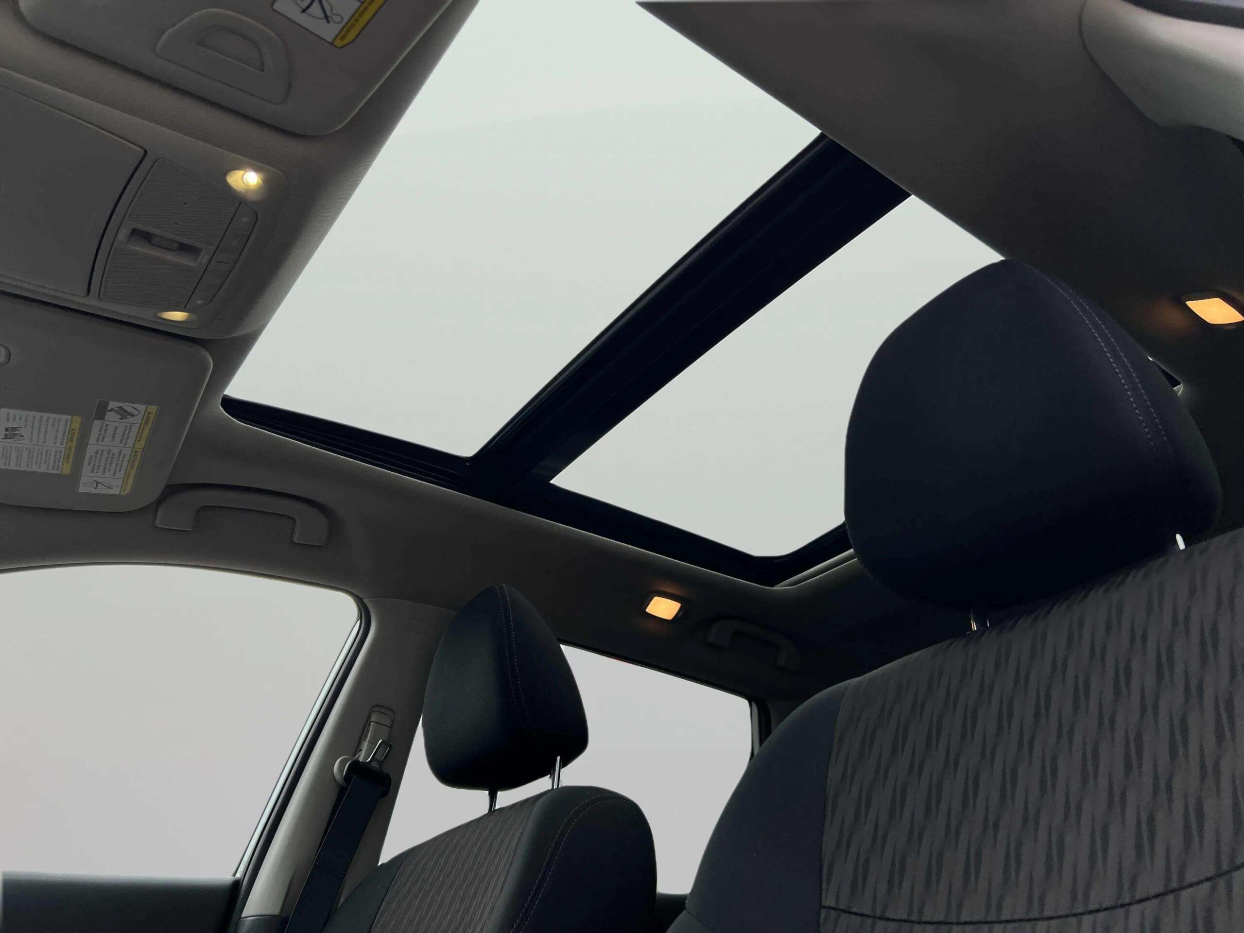 2019 Nissan Rogue SV AWD - Photo 7