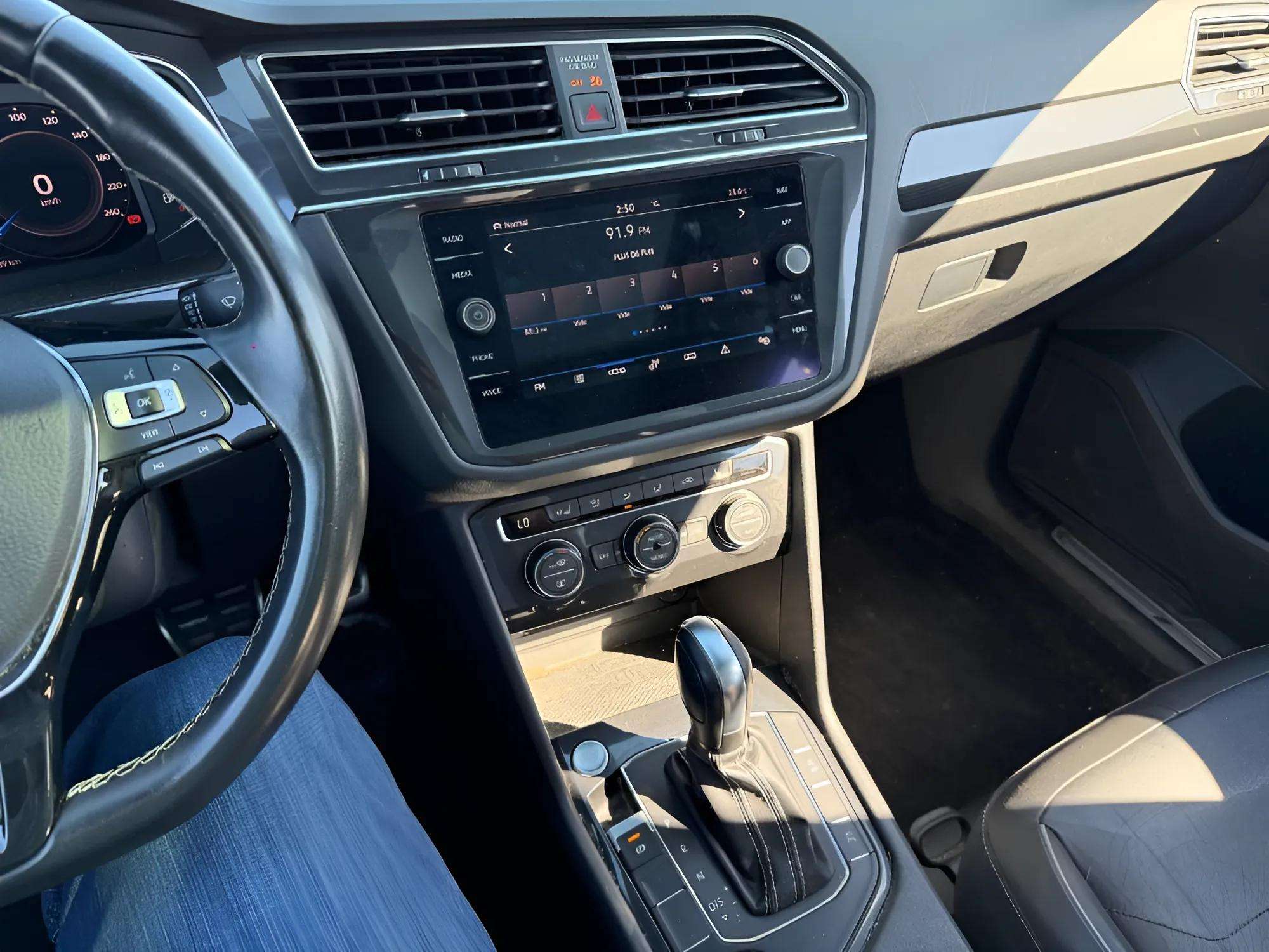 2021 Volkswagen Tiguan Highline-R-Line 4MOTION - Photo 9