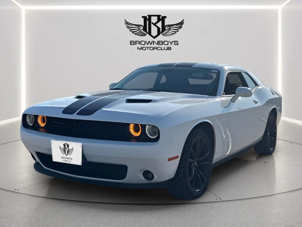 2018 Dodge Challenger SXT Plus