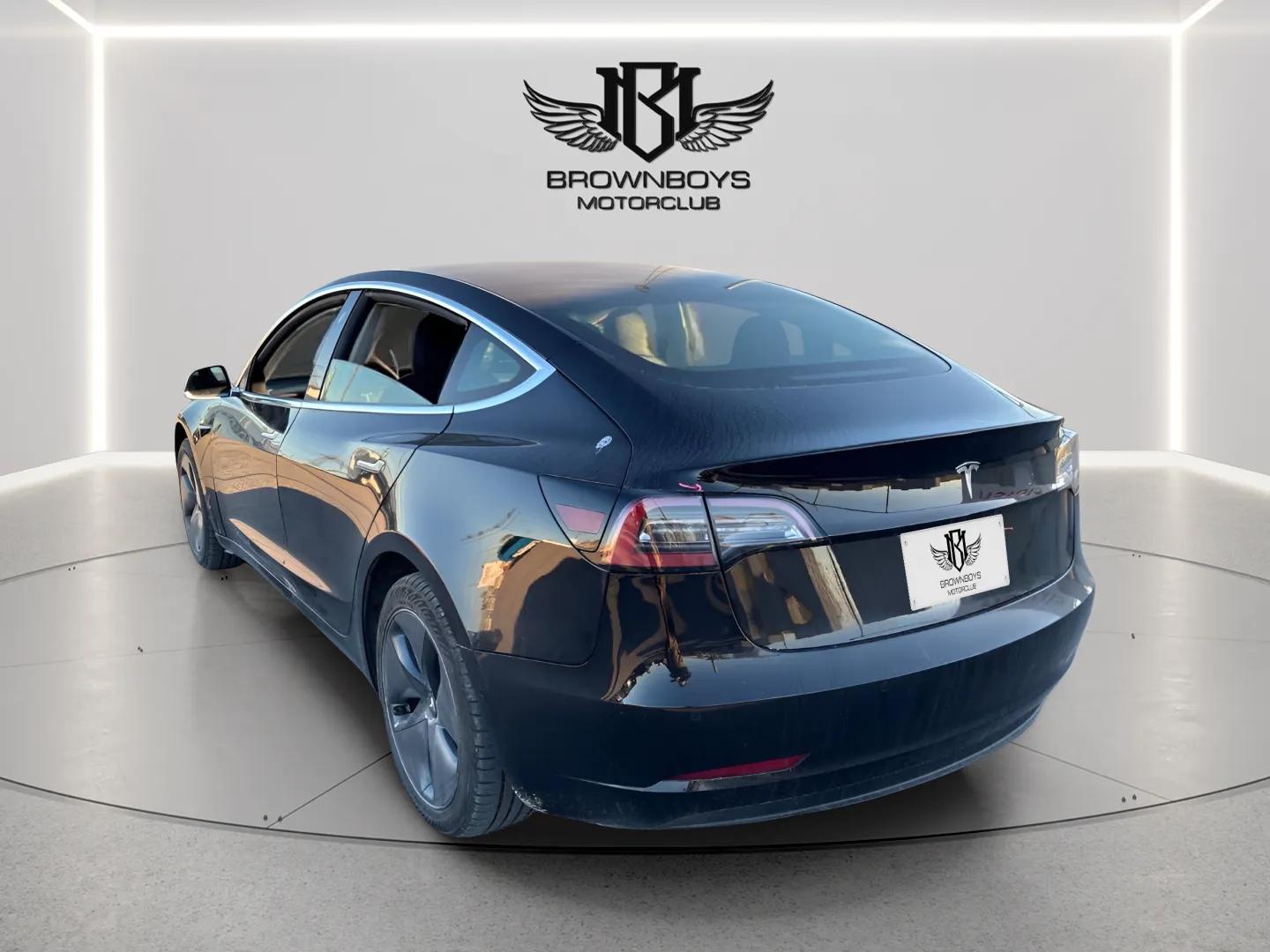 2019 Tesla Model 3 Standard Range Plus RWD - Photo 3