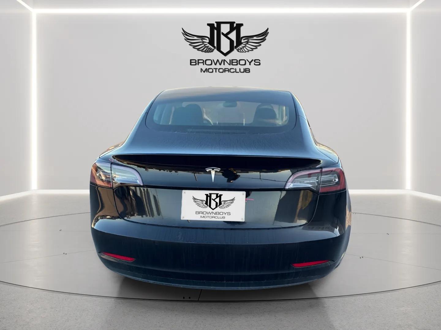 2019 Tesla Model 3 Standard Range Plus RWD - Photo 4