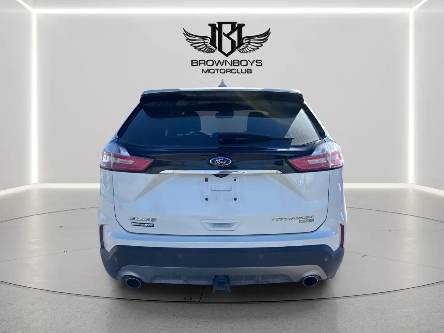 2020 Ford Edge Titanium AWD - Photo 4