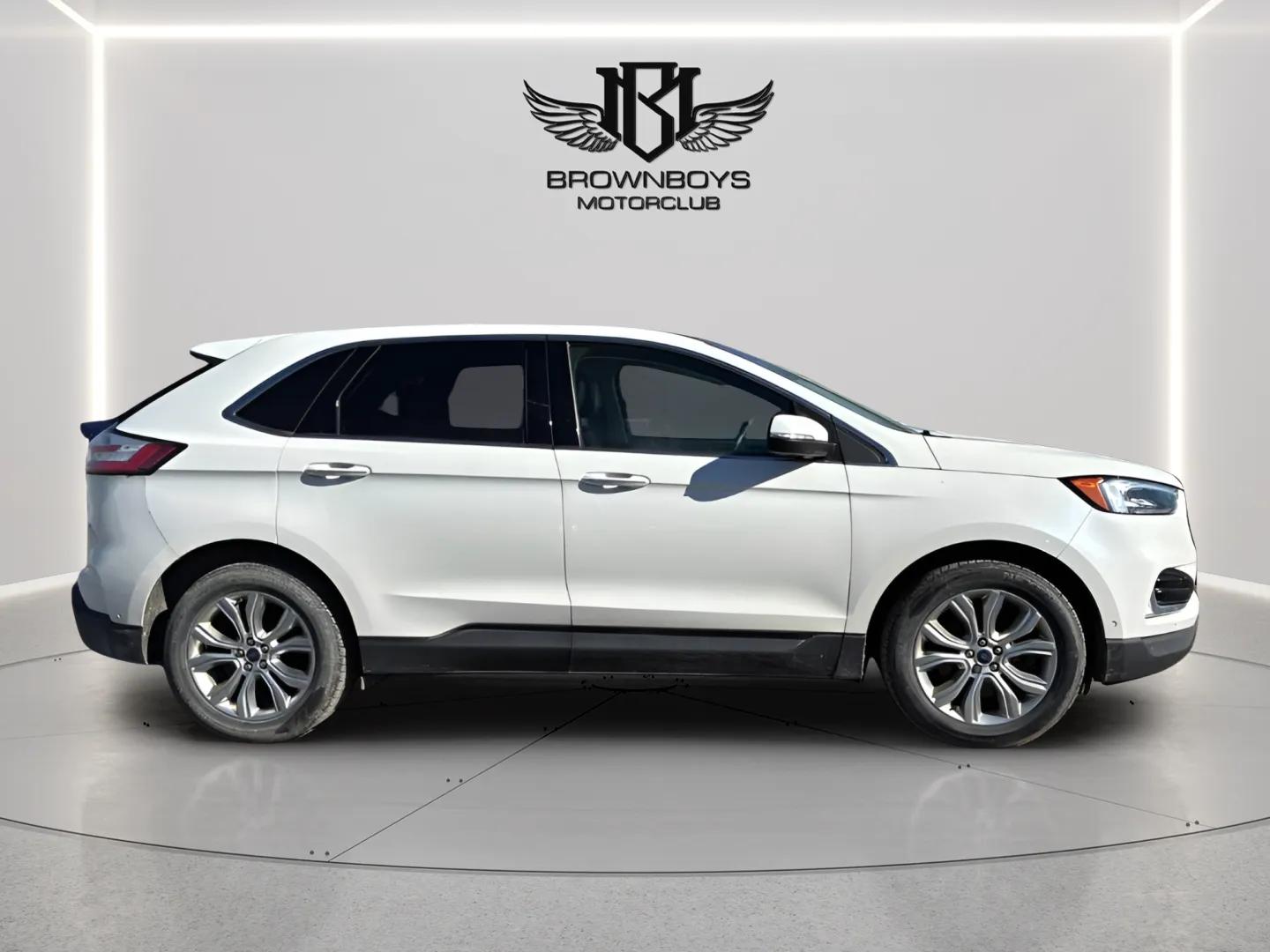 2020 Ford Edge Titanium AWD - Photo 6
