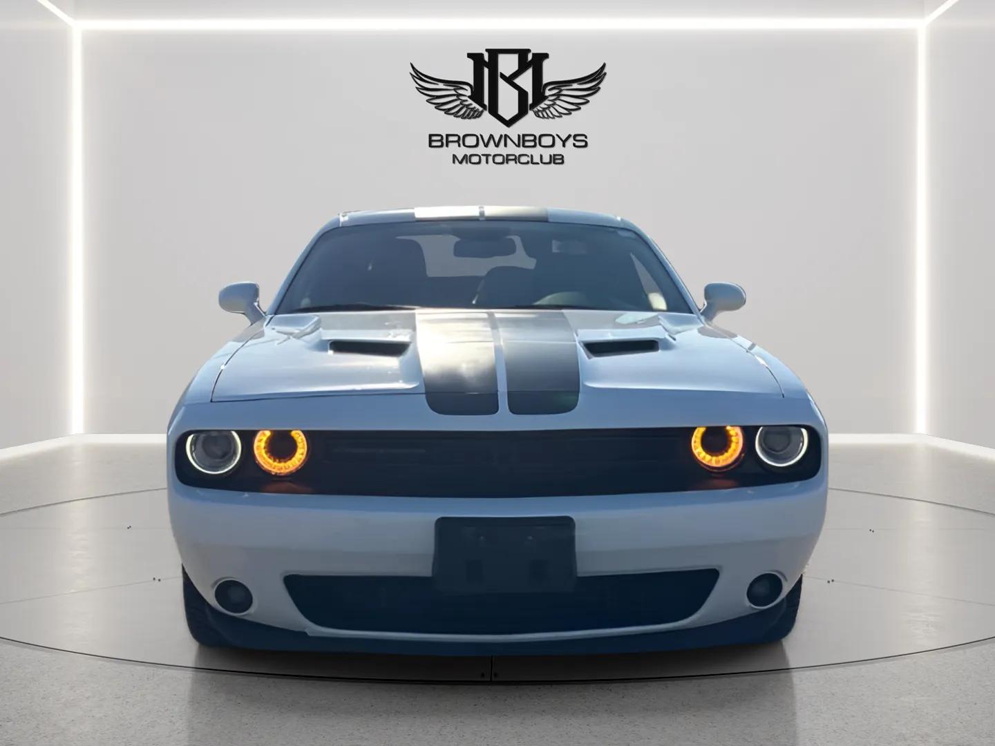 2018 Dodge Challenger SXT Plus - Photo 8