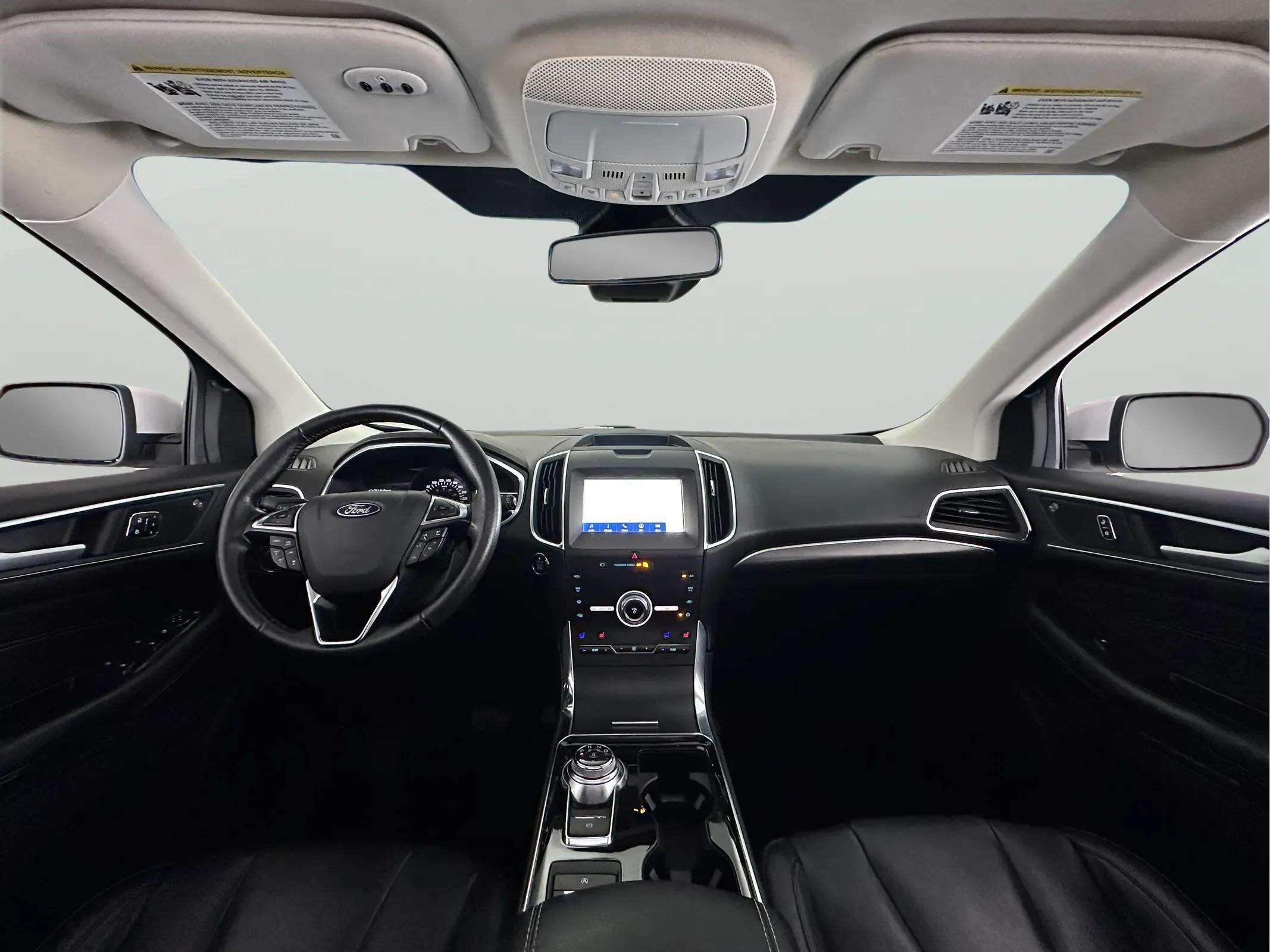 2020 Ford Edge Titanium AWD - Photo 10