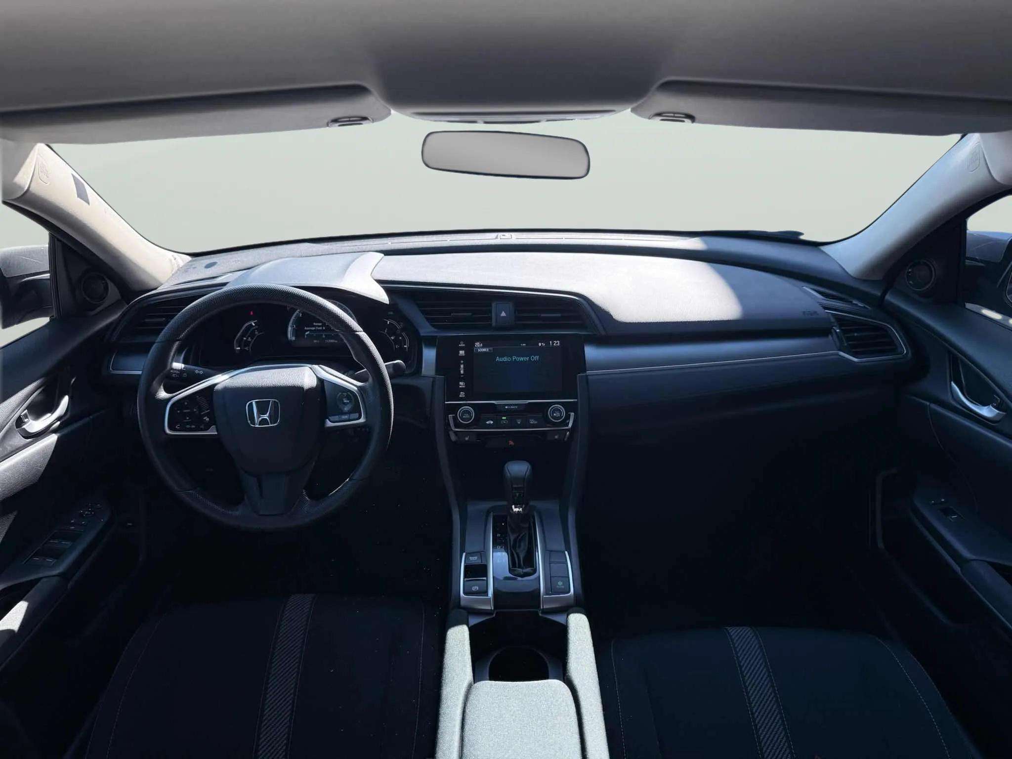 2018 Honda Civic LX - Photo 7