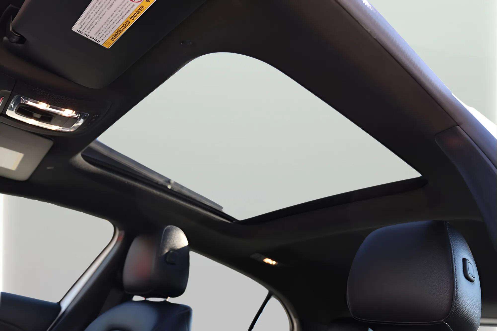 2019 Mercedes-Benz A-Class A 250 - Photo 5